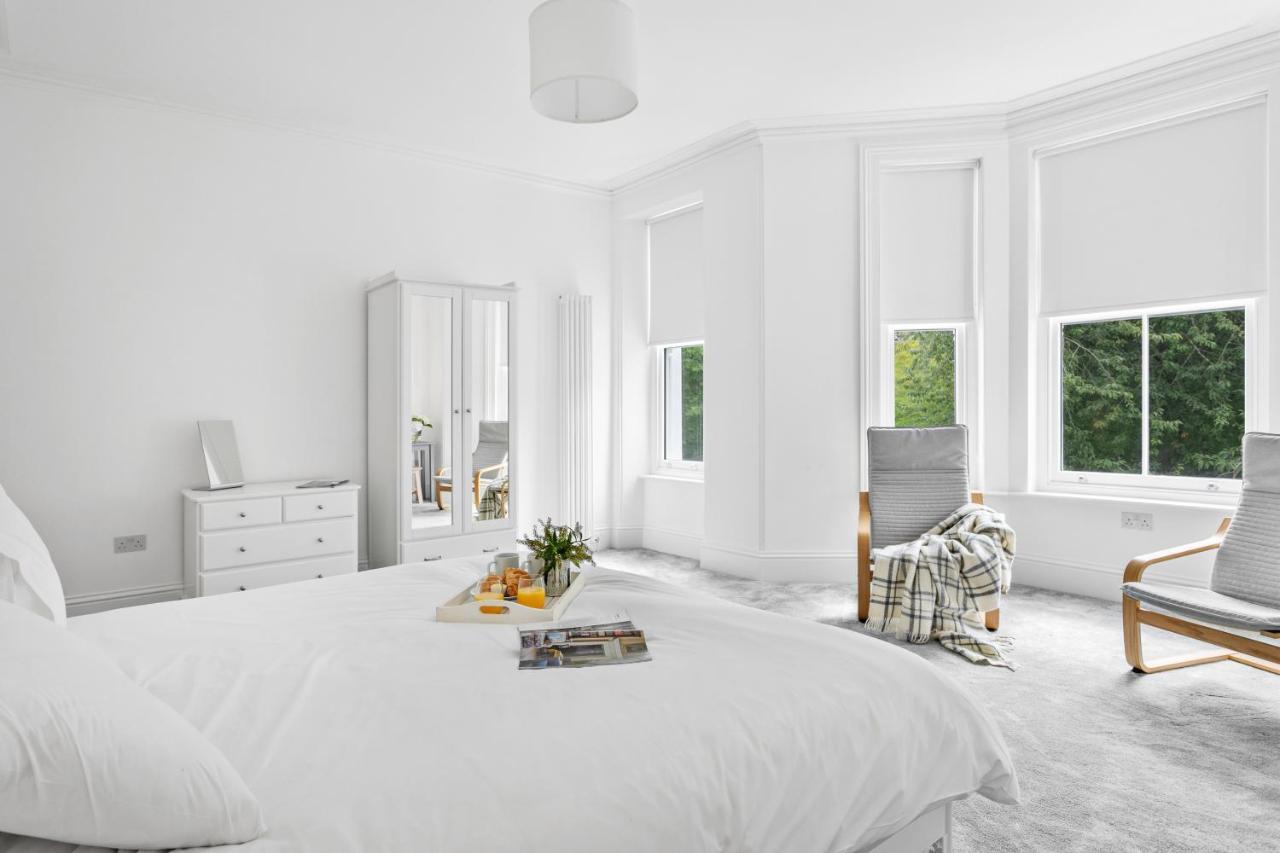 Park House, Historic Gem, Parking, Pet Friendly, Close To Stunning Coastline & Eateries
